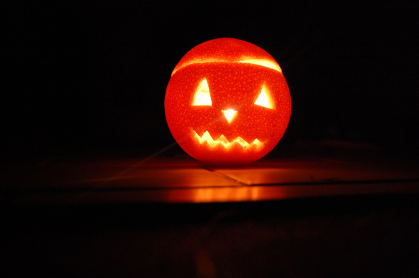 Halloweenský pomeranč (obr. 2).jpg